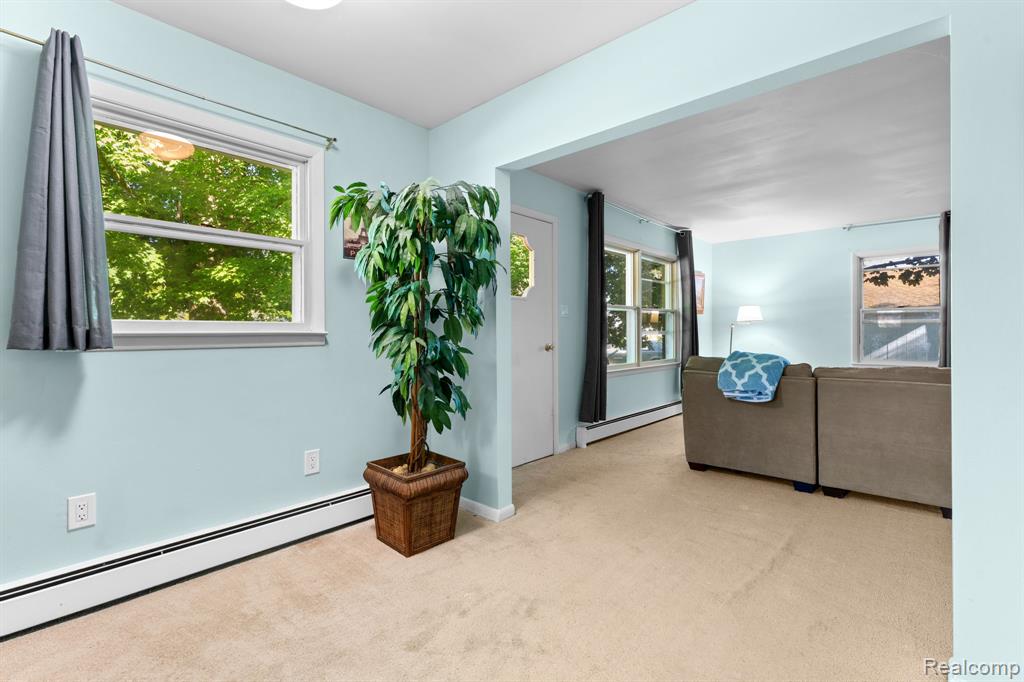 9144 Walnut Drive, Whitmore Lake, MI 48189 — Photo 14