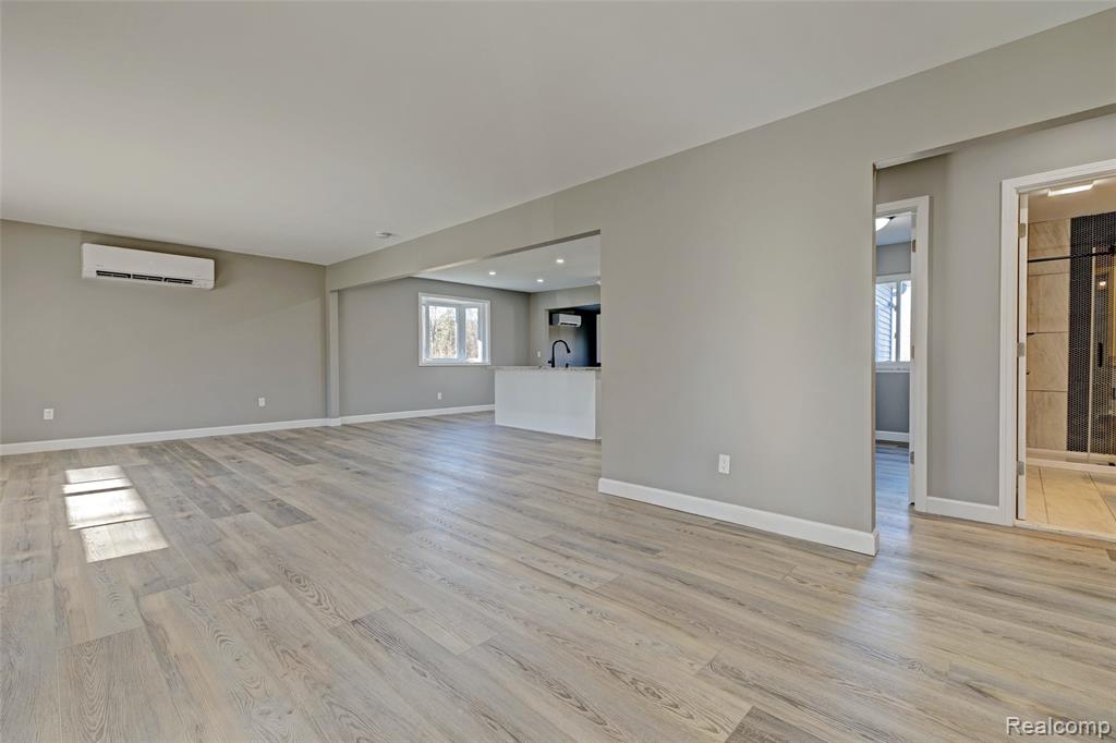 3092 Groveland Road, Ortonville, MI 48462 — Photo 5