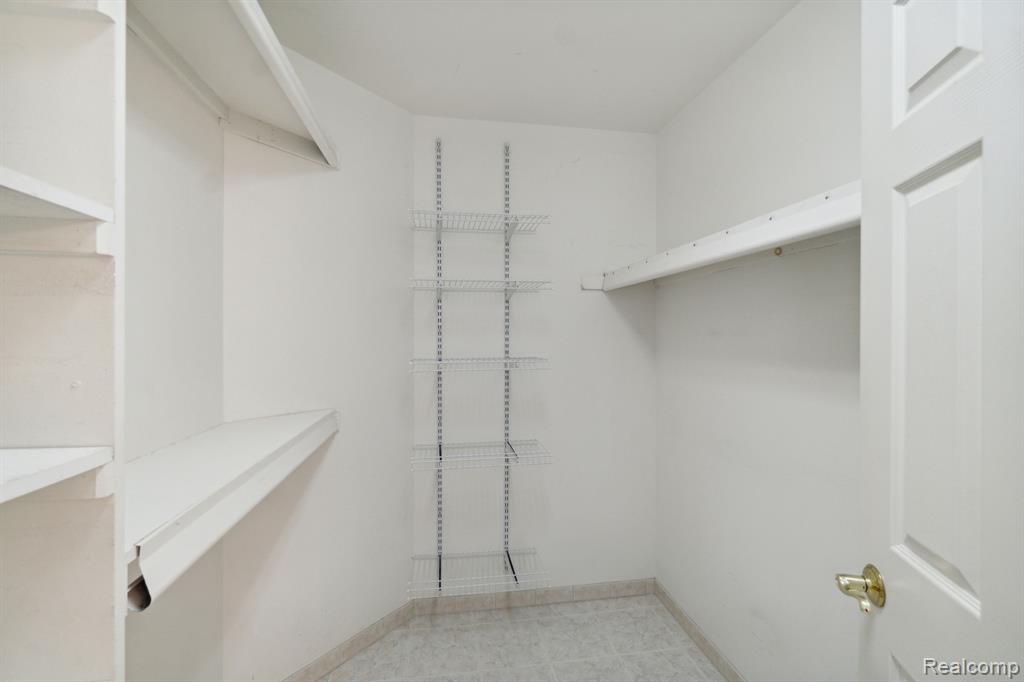 8062 FOX HOLLOW Road, Goodrich Vlg, MI — Photo 25