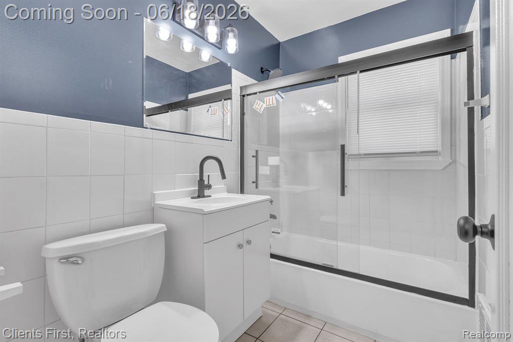 19963 Goulburn Street, Detroit, MI 48205 — Photo 16
