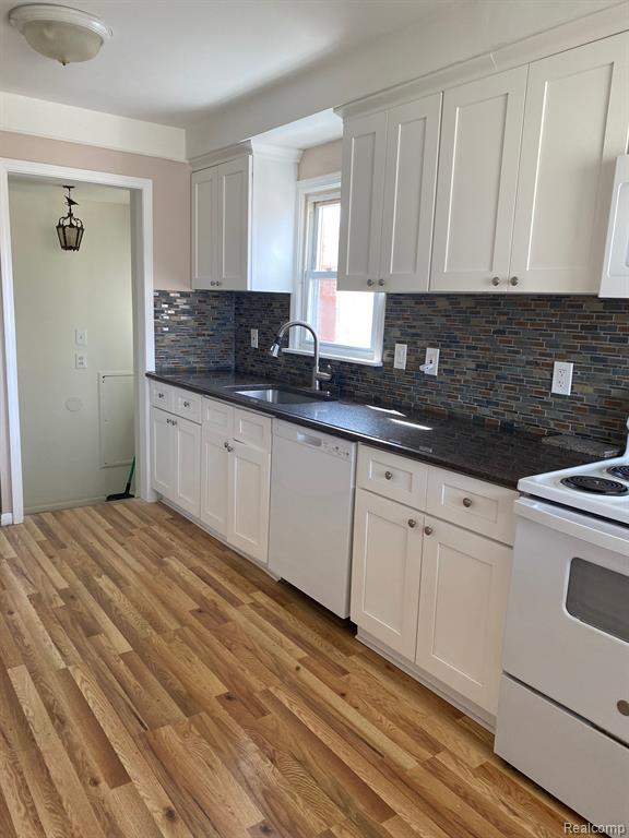 753 DETROIT Avenue N, Lincoln Park, MI 48146 — Photo 6