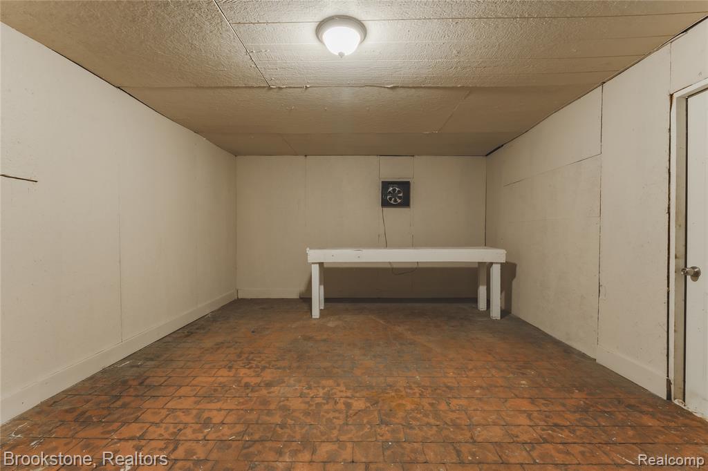 103 W Cornell Avenue, Pontiac, MI 48340 — Photo 34