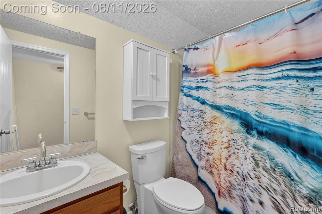 5464 E Maple Avenue, Grand Blanc, MI 48439 — Photo 27