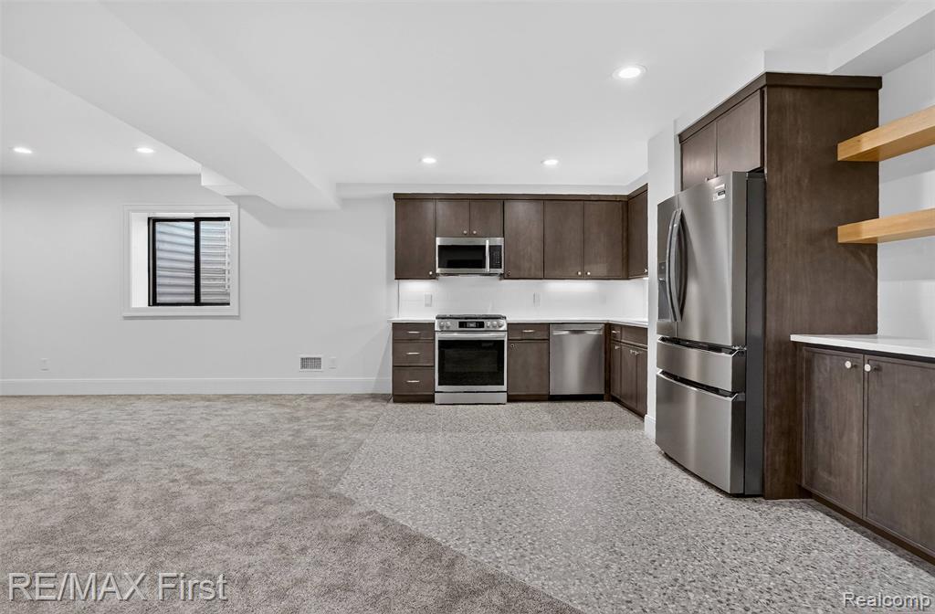 667 Oak, Birmingham, MI 48009 — Photo 46