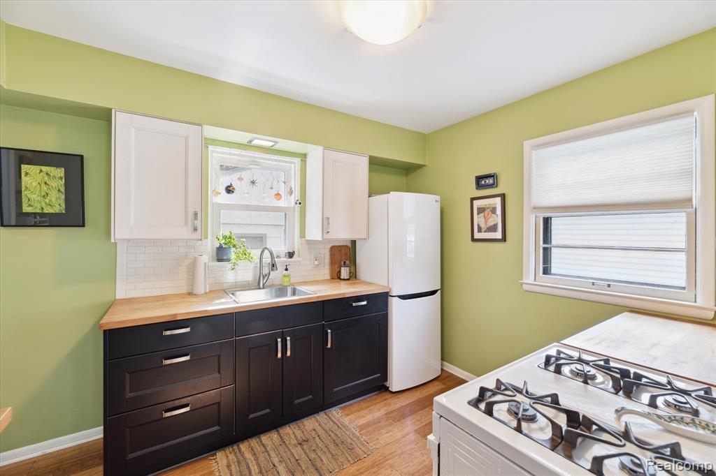 460 OWENDALE Street, Ypsilanti, MI 48197 — Photo 12