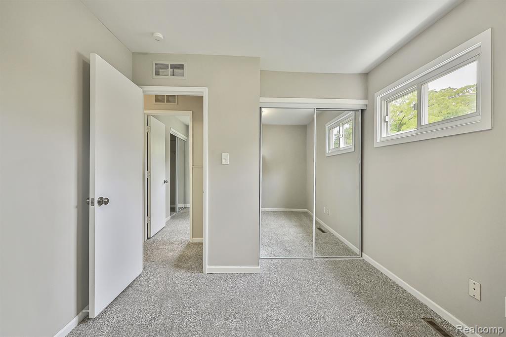 1539 GROVE Road, Ypsilanti, MI 48198 — Photo 24