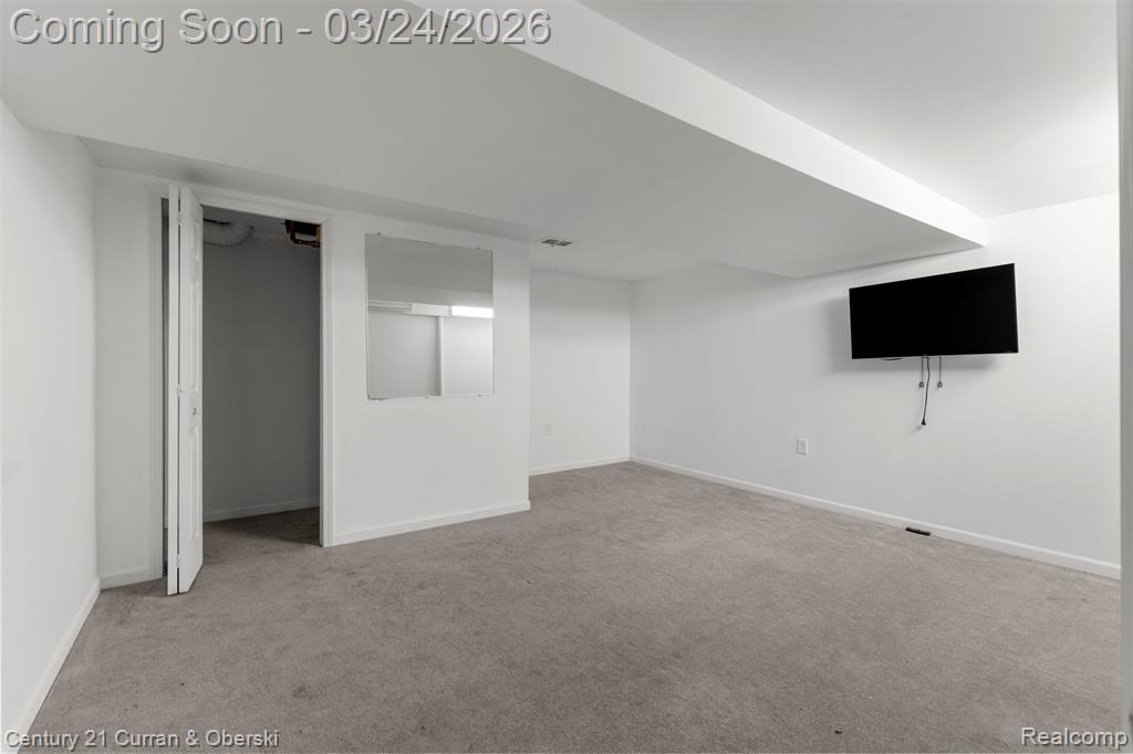 22238 Harlan Drive, Grosse Ile, MI 48138 — Photo 28