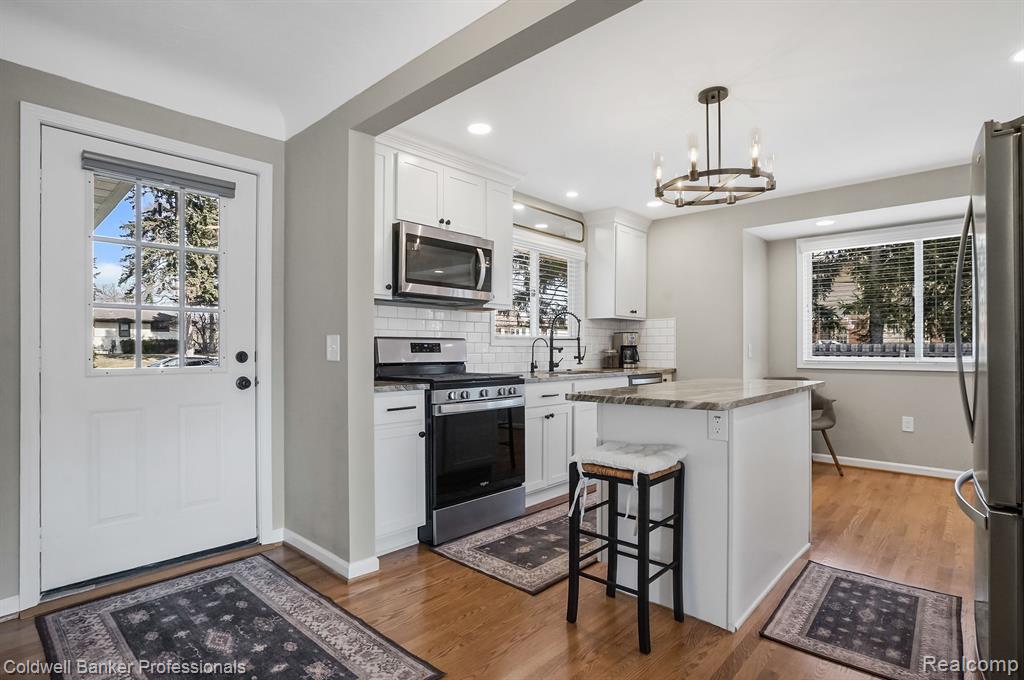 400 RED OAK LANE Lane, Rochester Hills, MI 48307 — Photo 5