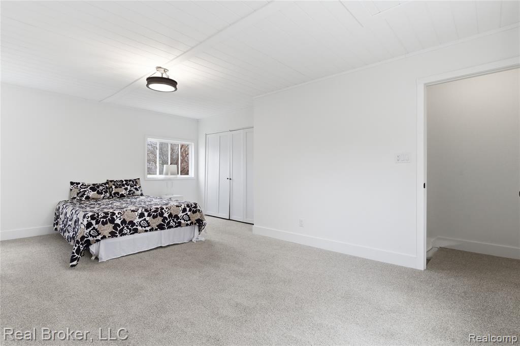 6351 Beth, Brighton, MI 48116 — Photo 25