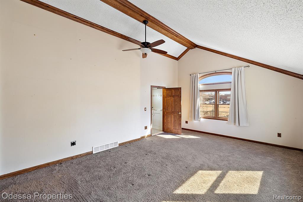 7525 22 MILE Road, Shelby Twp, MI 48317 — Photo 39