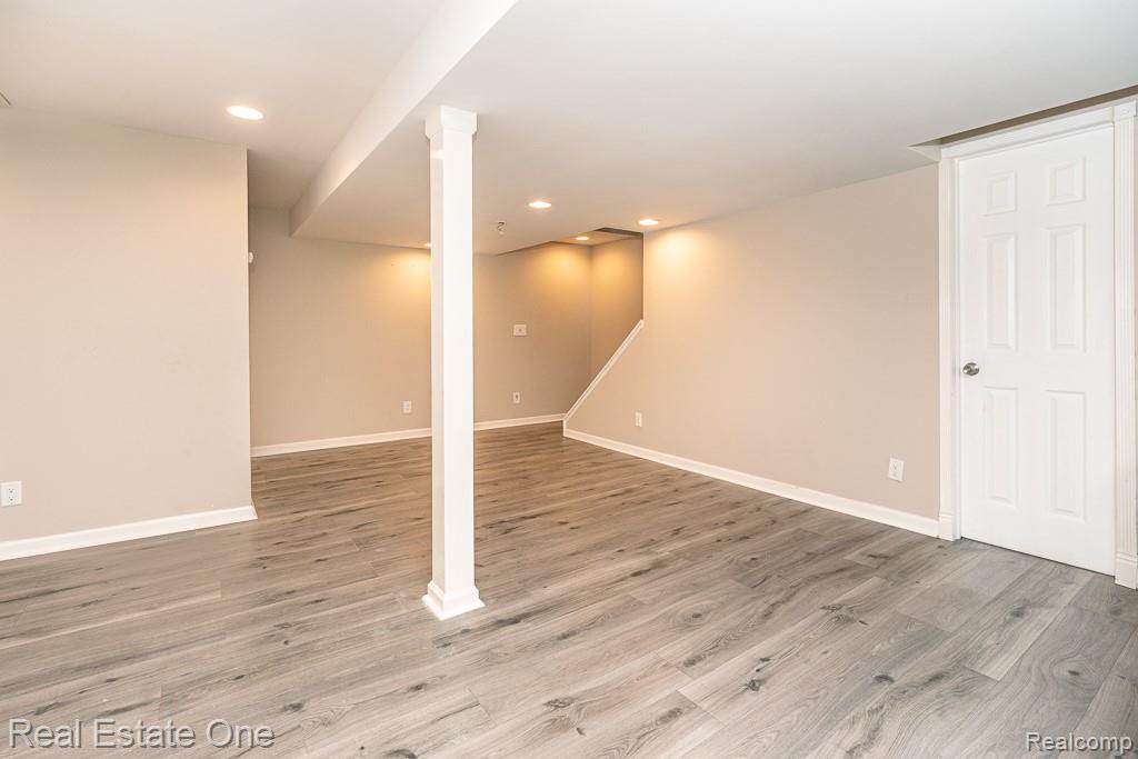 668 Sherry Drive, Lake Orion, MI 48362 — Photo 26