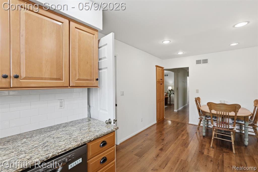 779 Oak Ridge Drive, Brighton, MI 48116 — Photo 8