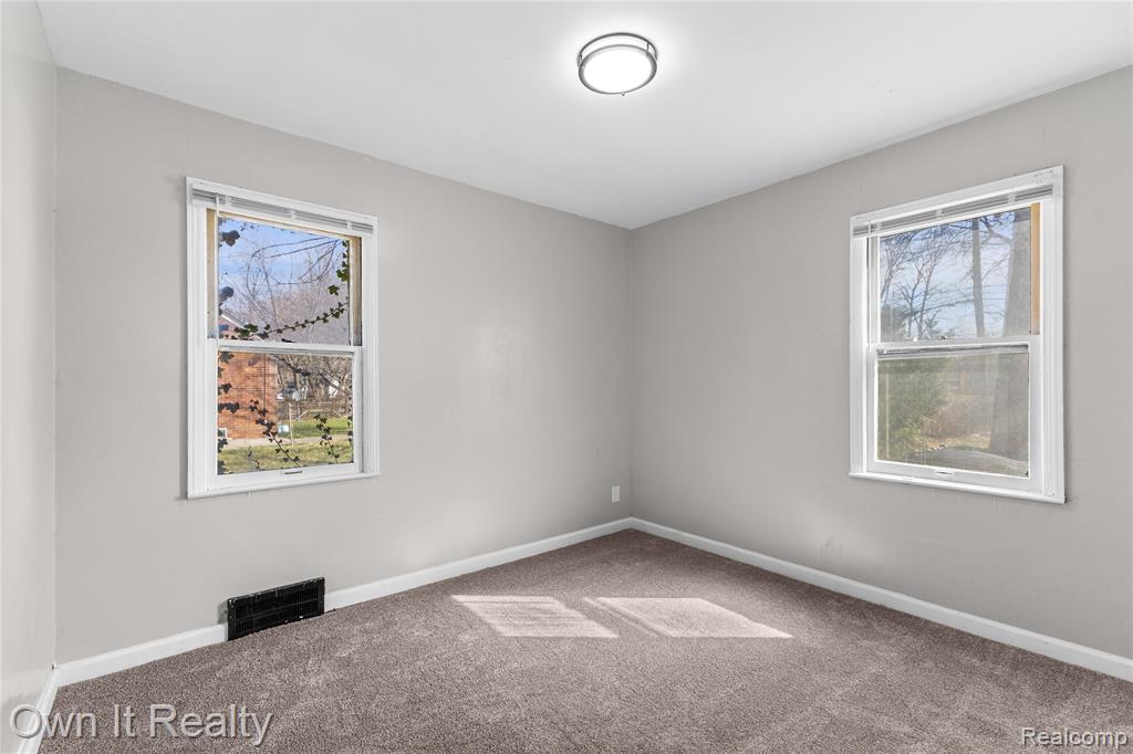 11658 Ashton Avenue, Detroit, MI 48228 — Photo 10