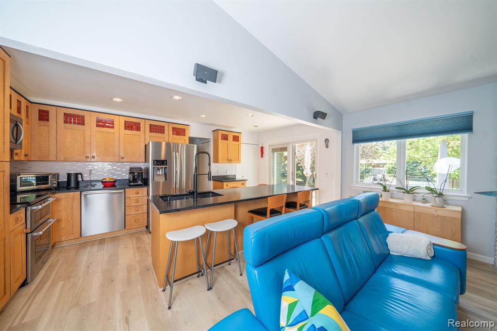 24729 SARAH FLYNN, Novi, MI — Photo 43