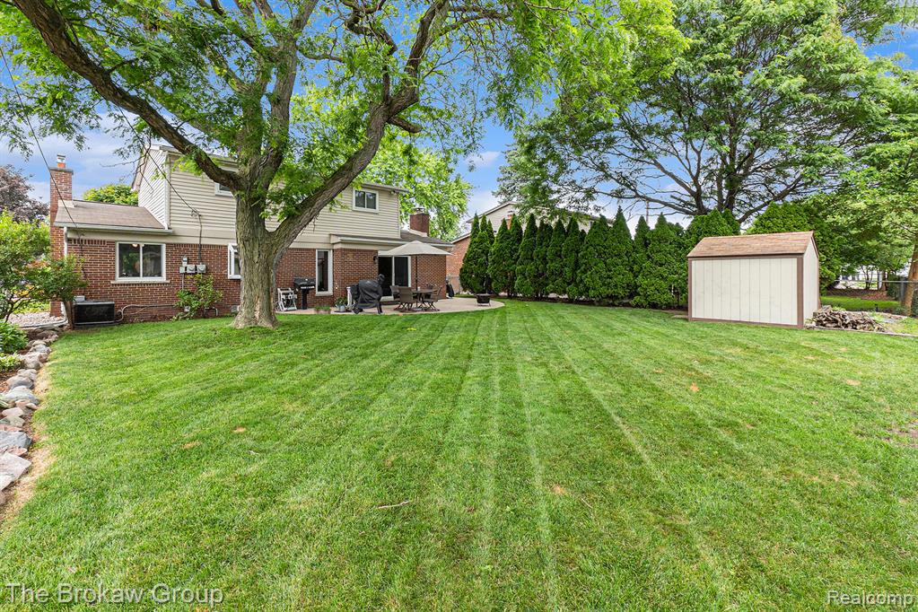 40456 Meade Point Drive, Sterling Heights, MI 48313 — Photo 27
