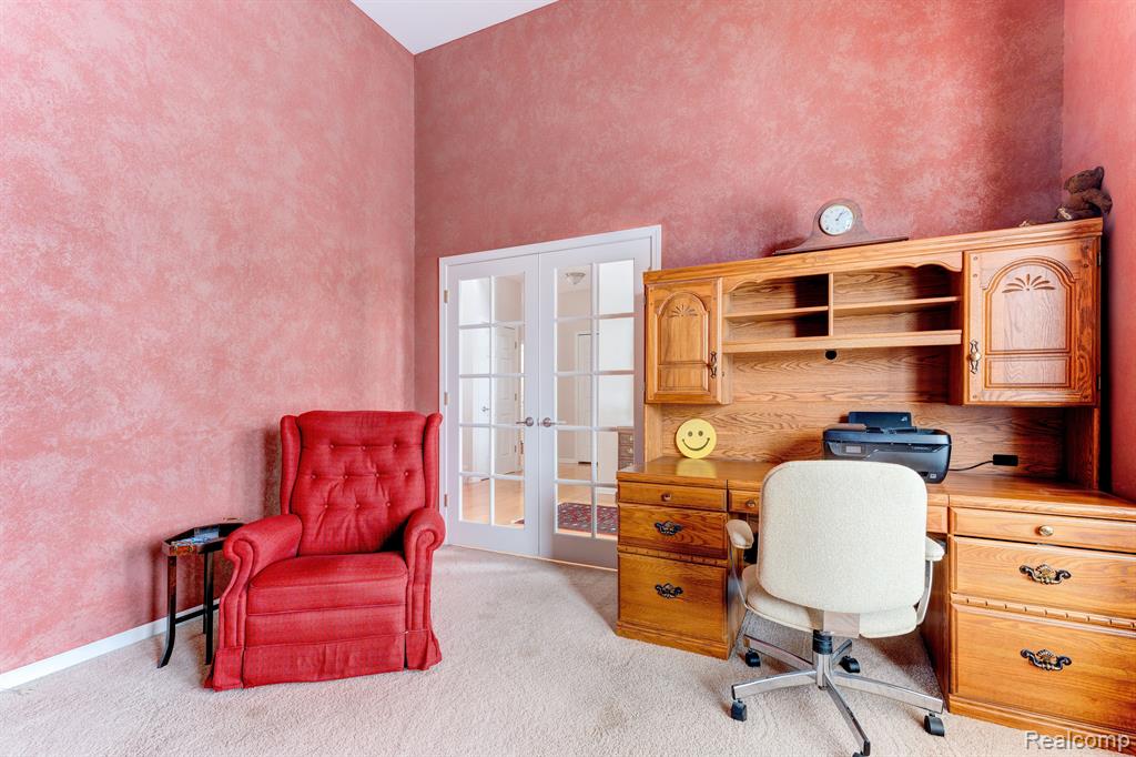 5933 WOODFIELD Parkway, Grand Blanc, MI 48439 — Photo 19