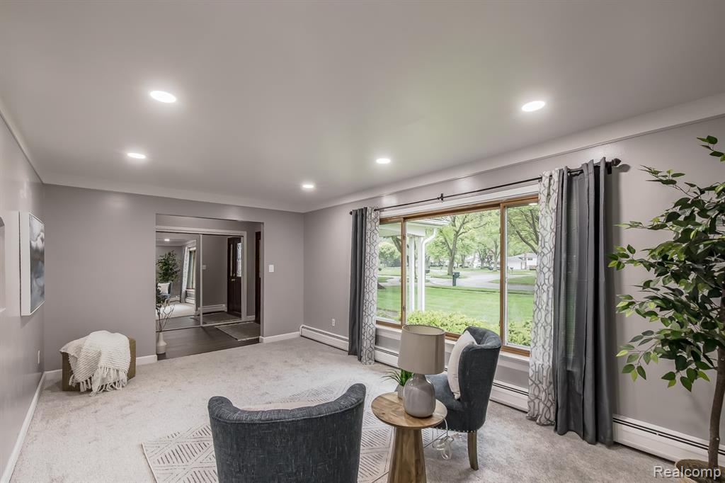 4290 FROSTWOOD, Troy, MI 48098 — Photo 11