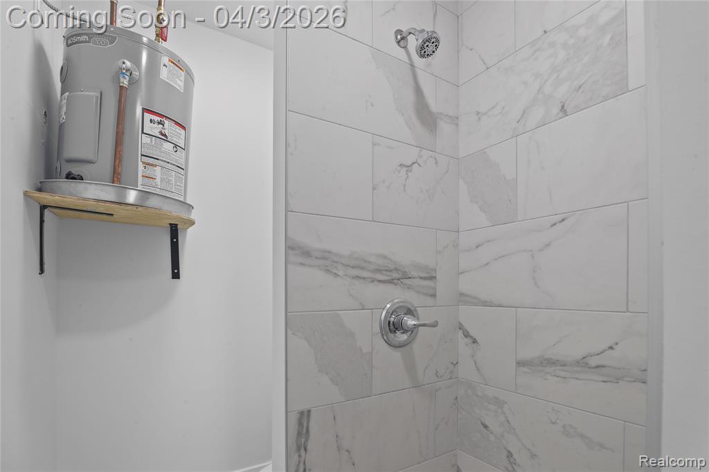 3051 Elmwood Drive, Fort Gratiot, MI 48059 — Photo 25