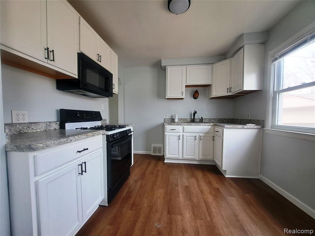 13360 Jobin Street, Southgate, MI 48195 — Photo 5