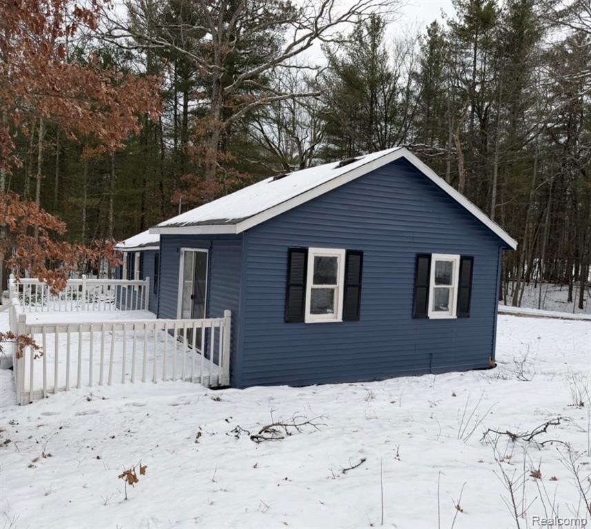 6240 S Labelle Drive, Idlewild, MI 49642 — Photo 4