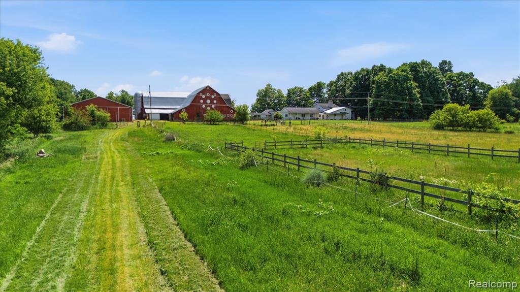5726 Barnes Road, Millington, MI 48746 — Photo 29