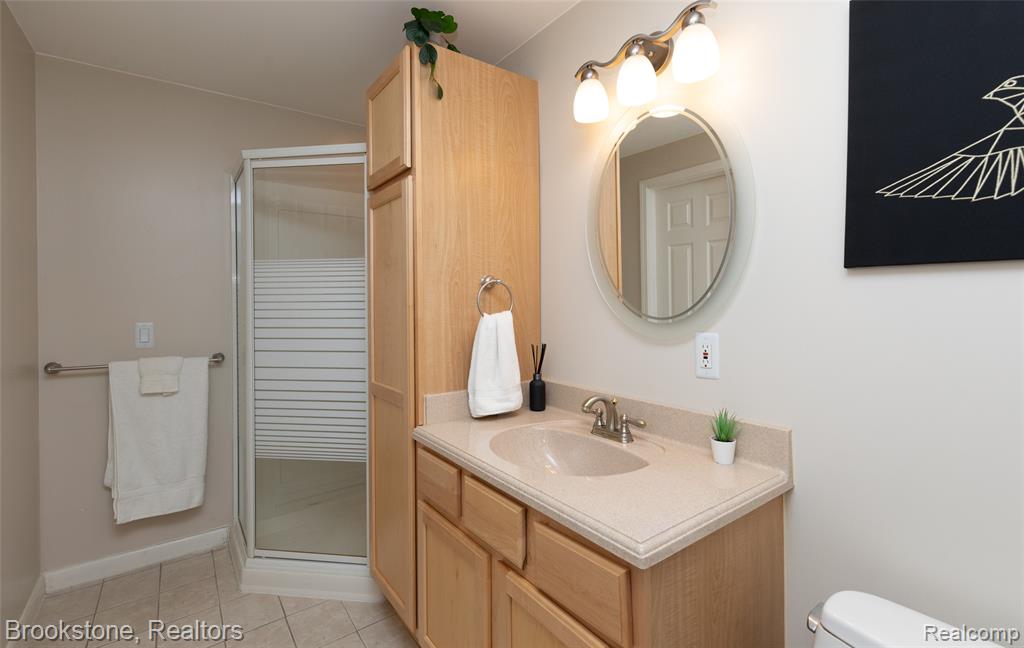12567 BLUEBERRY Lane, Davisburg, MI 48350 — Photo 48
