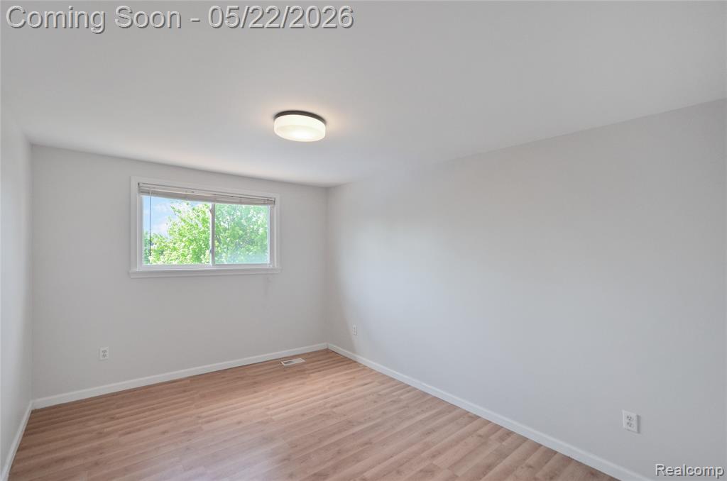 4048 Augustine Drive, Sterling Heights, MI 48310 — Photo 37