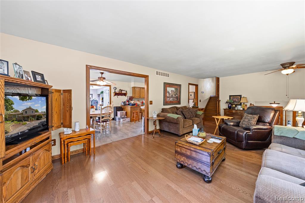 2762 N Harris Road, Ypsilanti, MI 48198 — Photo 33
