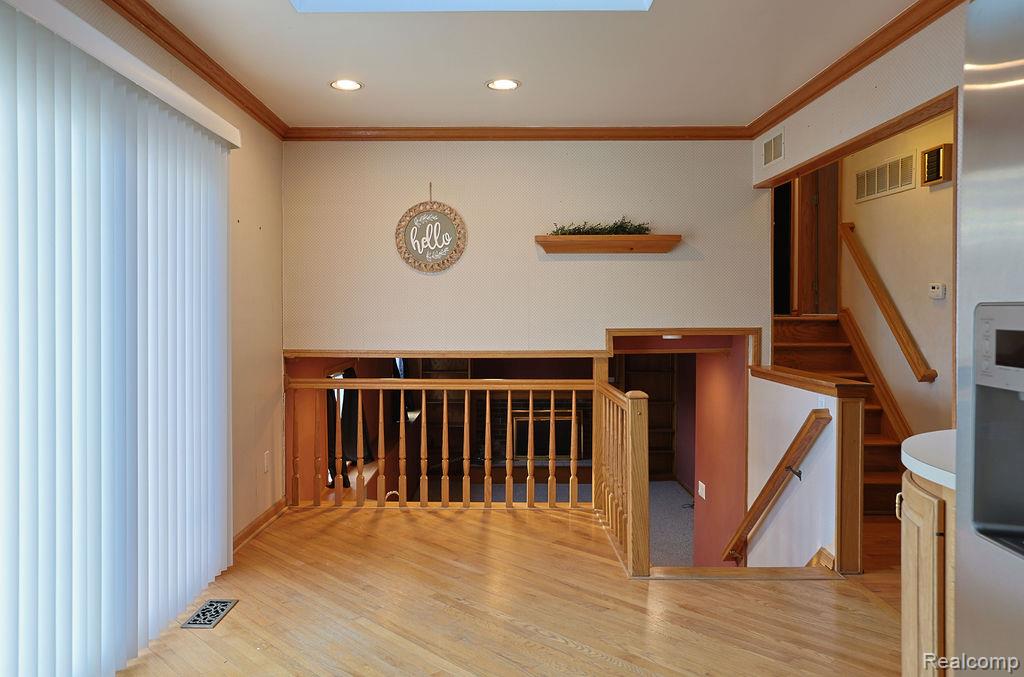 43428 Hartwick Drive, Sterling Heights, MI 48313 — Photo 6