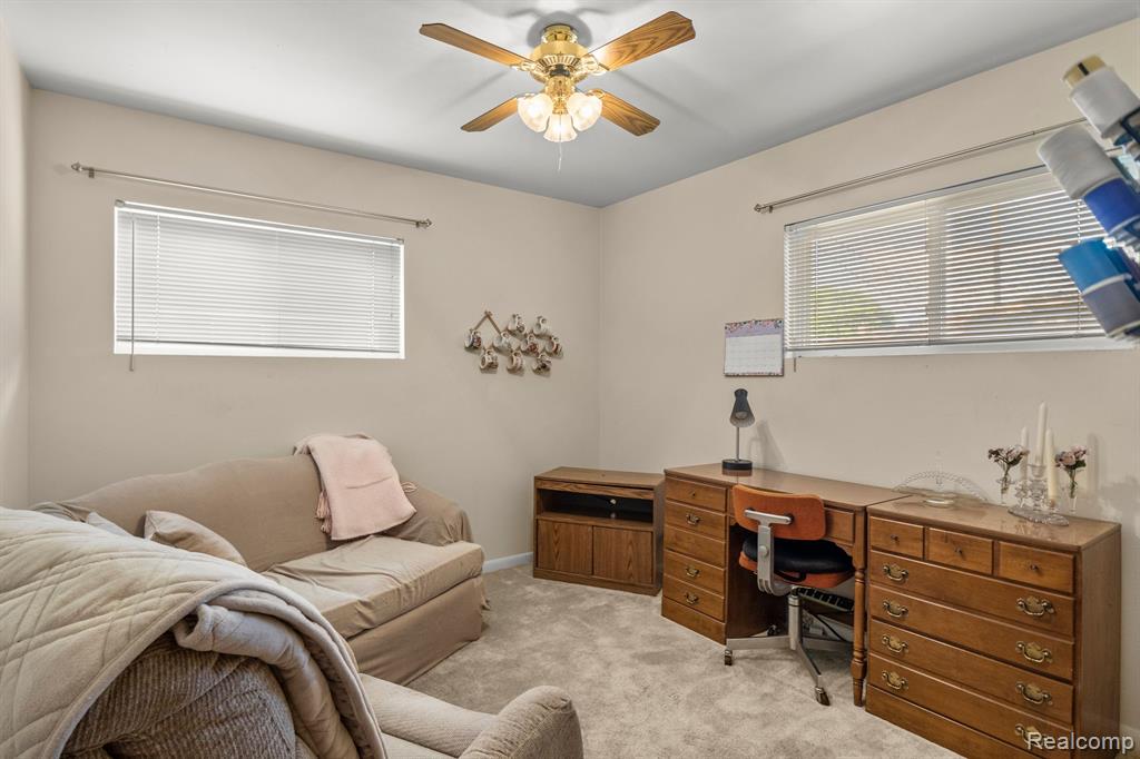 8708 HURON Street, Taylor, MI 48180 — Photo 19