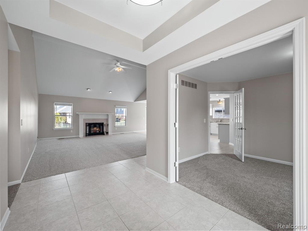 51031 HOOK Drive, Macomb, MI 48042 — Photo 10