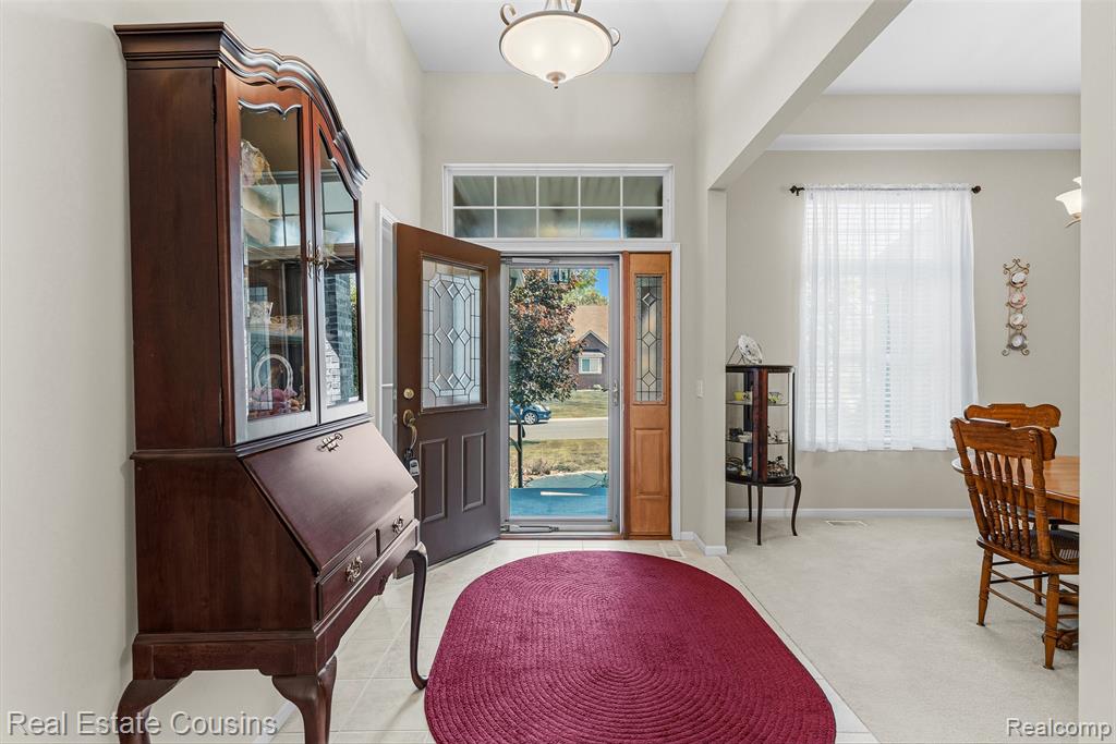 4344 Oak Tree Court, Fenton, MI 48430 — Photo 4