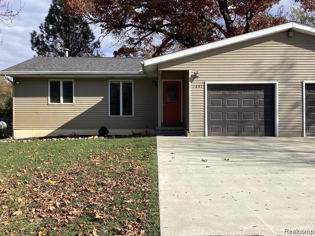 7491 PINCKNEY Road, Pinckney, MI 48169 — front exterior
