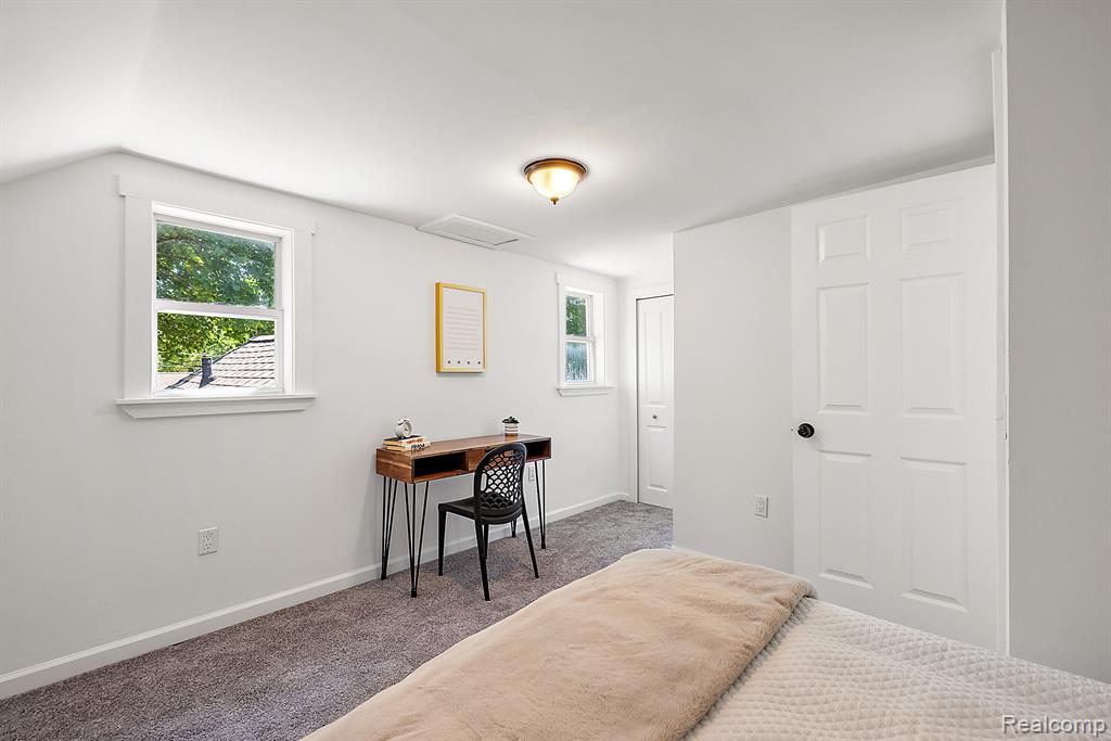 42 BROADWAY Street, Oxford, MI 48371 — Photo 30