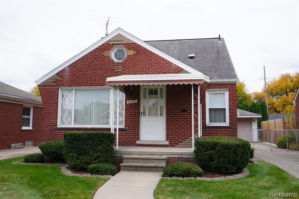 8098 SUNBURST, Center Line, MI 48015 — Photo 2