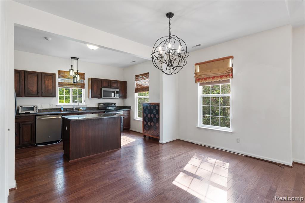 2065 Pinecroft Drive, Canton, MI 48188 — Photo 8