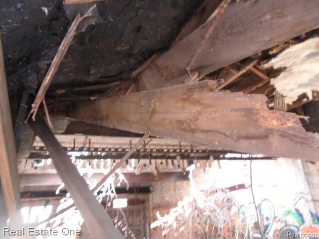 13498 HEALY, Detroit, MI 48212 — Photo 8