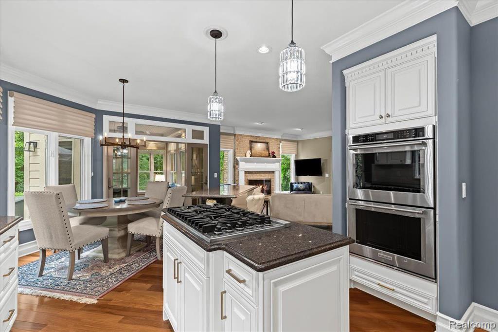 6246 Windemere Point, Brighton, MI 48116 — Photo 18