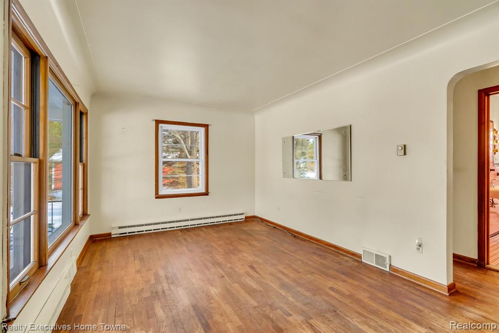 7305 Big Hand Road, St. Clair, MI 48079 — Photo 10
