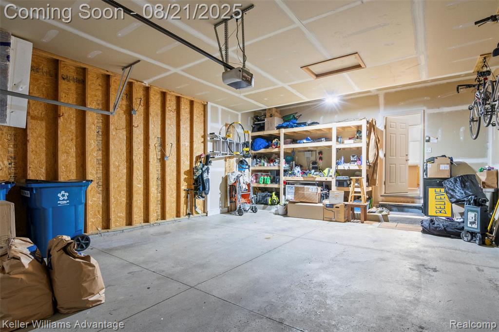9731 Ravenshire Drive, Ypsilanti, MI 48198 — Photo 45