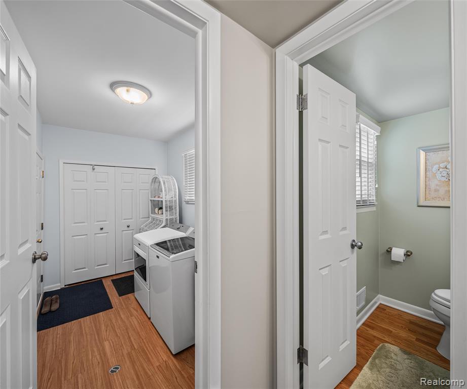 42736 BOULDEN Court, Canton, MI 48187 — Photo 43