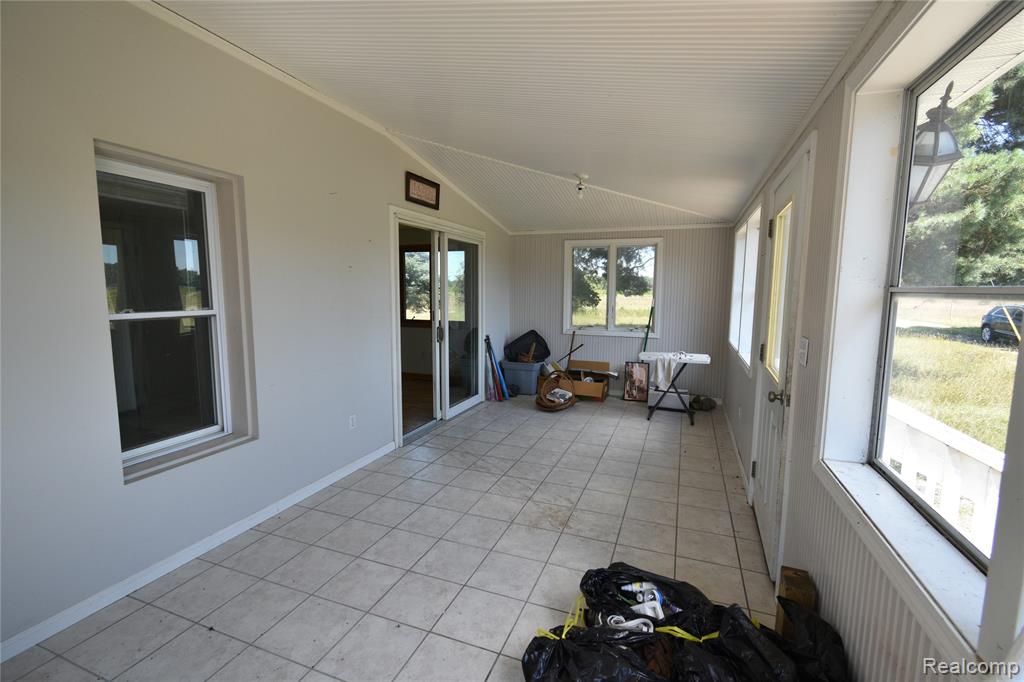 22735 Ederer Road, Merrill, MI 48637 — Photo 3