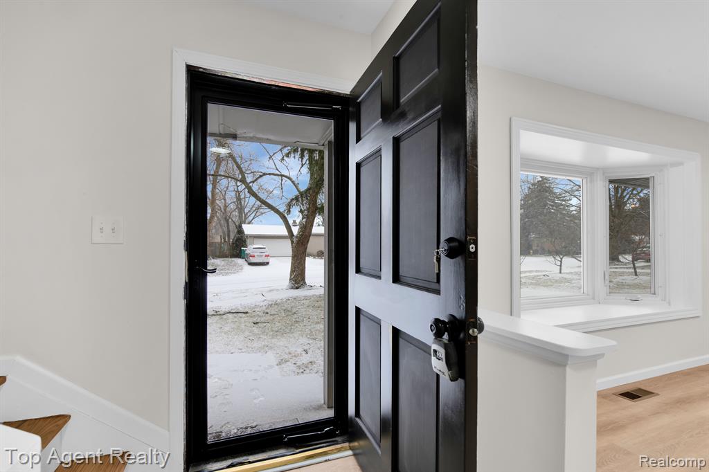 1278 JONES Street, Ypsilanti, MI 48197 — Photo 3