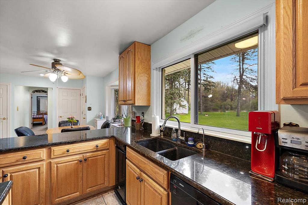 865 N Lapeer Road, Lake Orion, MI 48362 — Photo 7