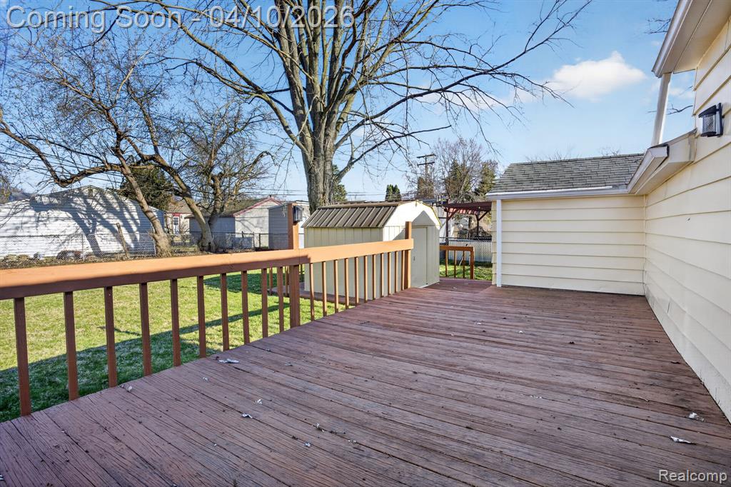 27352 Townley Street, Madison Heights, MI 48071 — Photo 32