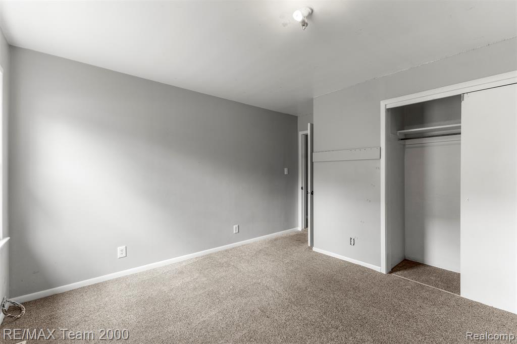 4390 Cass Elizabeth Road, Waterford, MI 48328 — Photo 19
