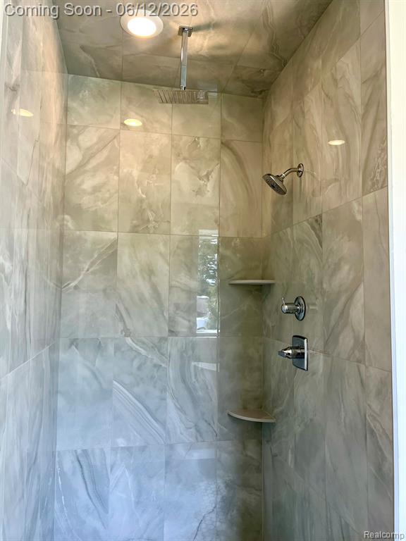 2934 W Walton Boulevard, Waterford, MI 48329 — Photo 28