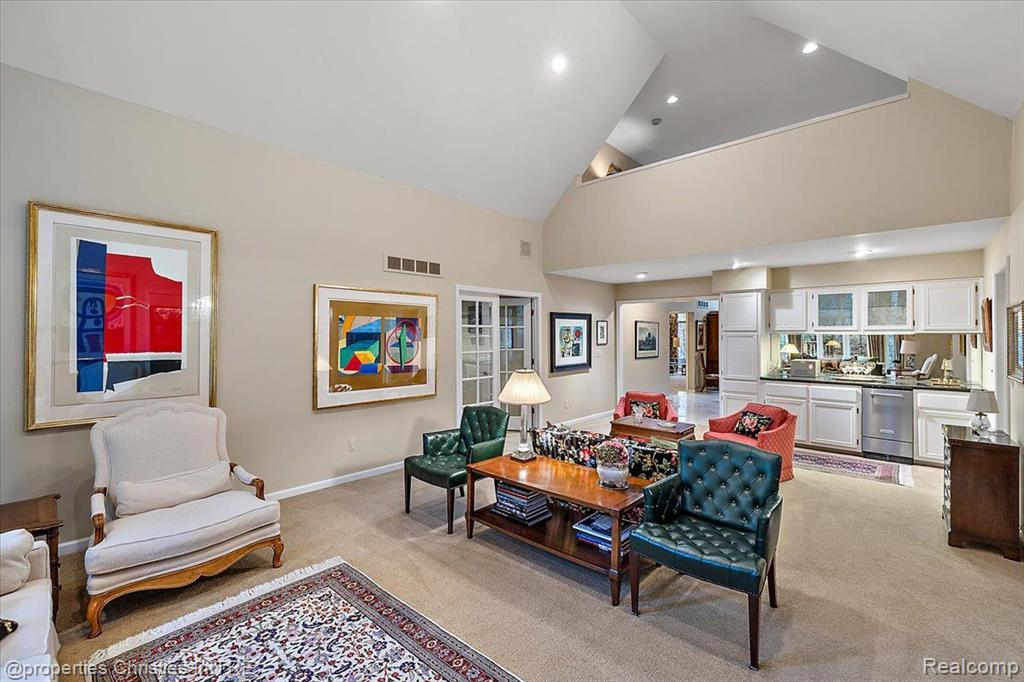 5579 Pine Brooke Court, Bloomfield Hills, MI 48304 — Photo 8
