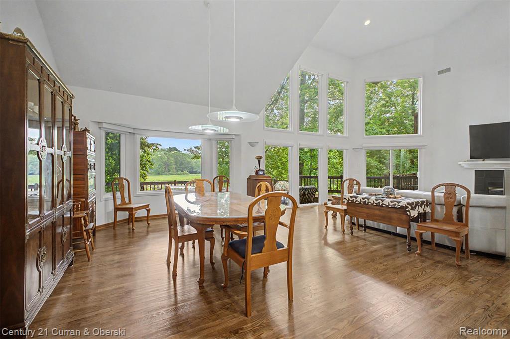11349 Philway St Court, Brighton, MI 48114 — Photo 10