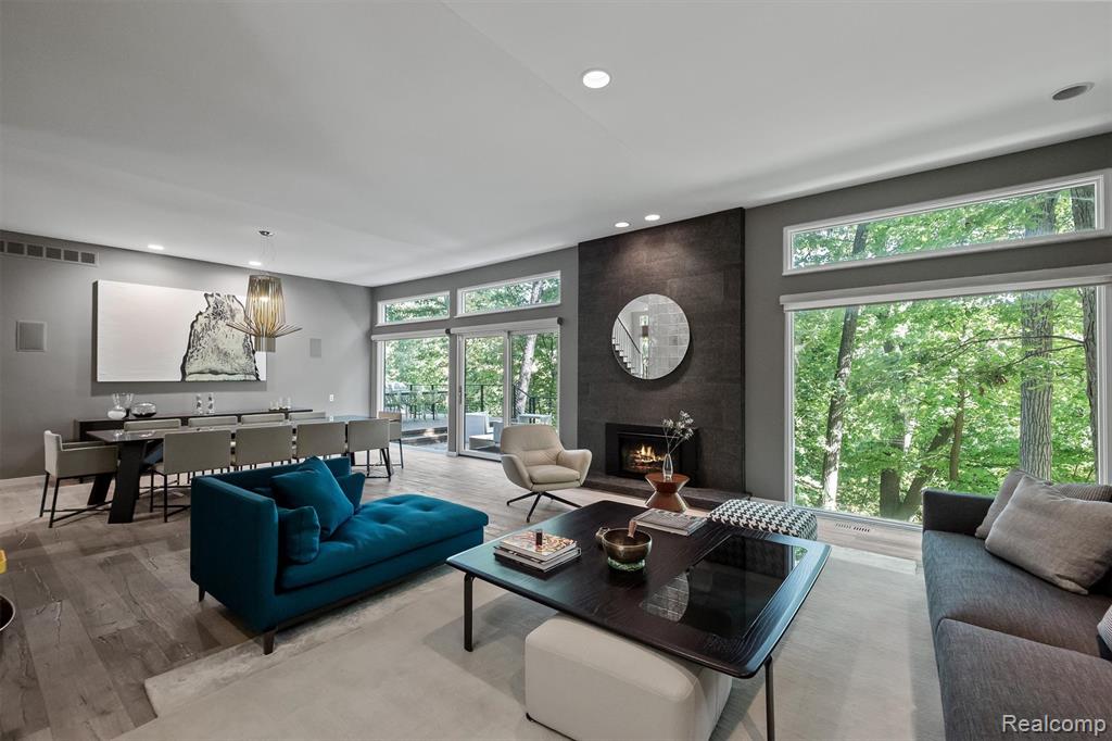 7371 Lindenmere Drive, Bloomfield Hills, MI 48301 — Photo 7